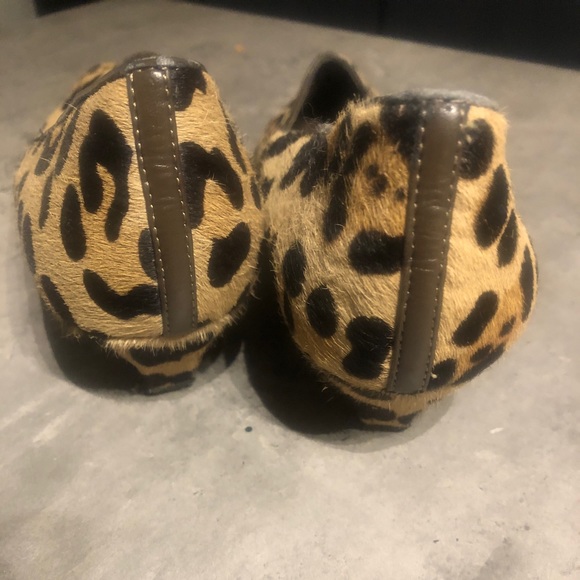 DVF Leopard Print Calf Hair Kitten Heels - Picture 7 of 7